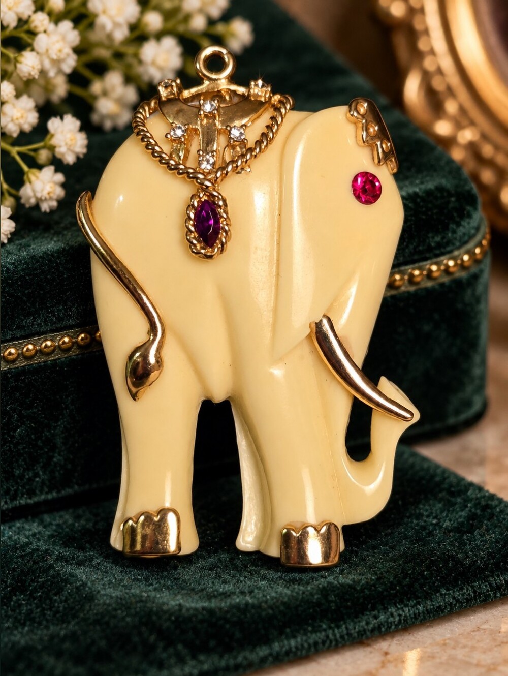 Vintage Elephant Pendant Brooch Ivory Gold Tone Rhinestone Purple Jeweled